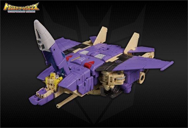 January Legends Series Official Photos   LG58 Clone Bots, LG59 Blitzwing, LG60 Overlord 054 (54 of 121)